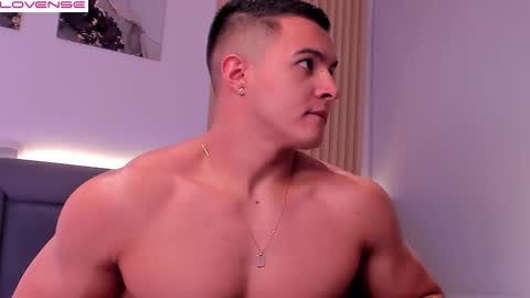 Snapshot of mason_bennet chatting on 12/02/25, 12:49 Mason Bennet online show from 12/02/25, 12:49