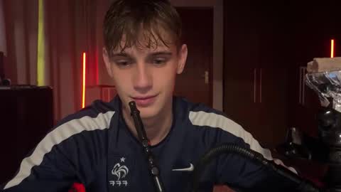 Snapshot of mason_gallagher chatting on 03/11/26, 03:18 Mason online show from 03/11/26, 03:18