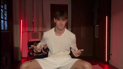 Snapshot of mason_gallagher chatting on 04/03/26, 08:40 Mason online show from 04/03/26, 08:40