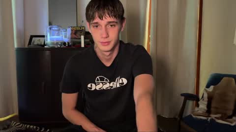 Snapshot of mason_gallagher chatting on 07/12/26, 03:14 Mason online show from 07/12/26, 03:14