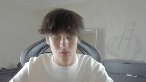 Snapshot of mason_jr chatting on 10/02/25, 06:42 mason_jr online show from 10/02/25, 06:42