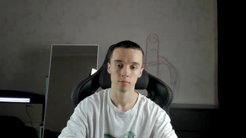 Snapshot of mason_warhol chatting on 01/08/25, 01:53 Mason online show from 01/08/25, 01:53