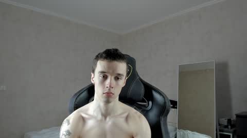 Snapshot of mason_warhol chatting on 01/28/25, 04:39 Mason online show from 01/28/25, 04:39