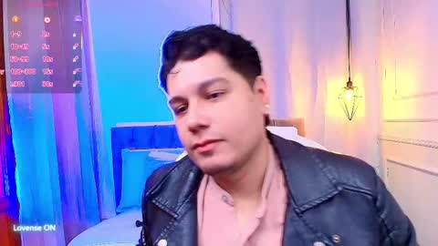 Snapshot of masonheat chatting on 11/09/25, 02:21 masonheat online show from 11/09/25, 02:21