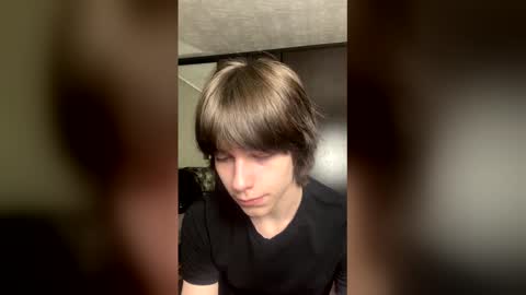 Snapshot of masonsilver_ chatting on 03/15/26, 07:03 masonsilver_ online show from 03/15/26, 07:03