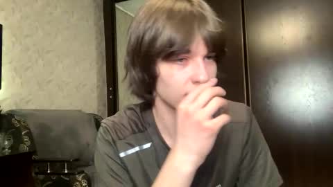 Snapshot of masonsilver_ chatting on 03/27/26, 01:22 masonsilver_ online show from 03/27/26, 01:22