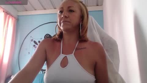 massiel ferreti online show from 09/26/25, 08:02