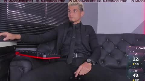 I am Massimo online show from 01/06/26, 01:04