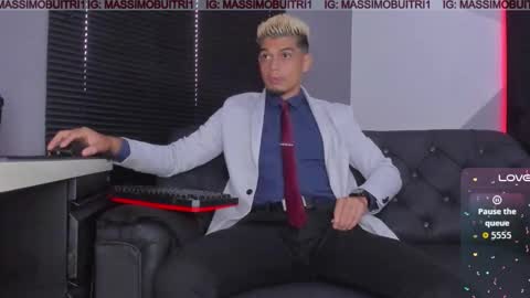 I am Massimo online show from 01/13/26, 01:16