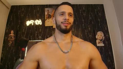 massimo_greco2 online show from 01/12/26, 09:42