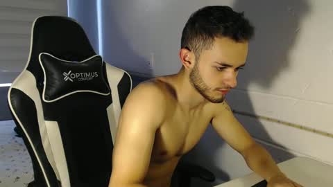 massimo online show from 02/28/25, 02:53