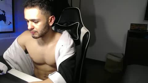 massimo online show from 11/25/25, 11:16