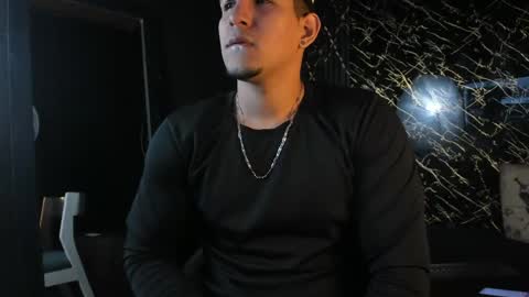 Snapshot of massimo_vidal chatting on 04/17/26, 07:06 massimo_vidal online show from 04/17/26, 07:06