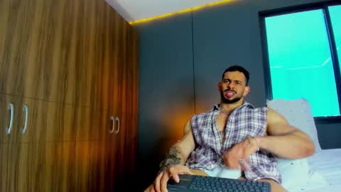 massimo online show from 03/24/26, 03:50