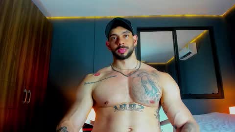 massimo online show from 03/28/26, 02:55