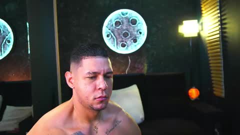 massimowalton2 online show from 02/23/25, 03:40