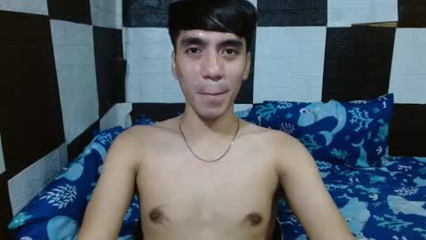 massive_boner02 online show from 11/19/25, 12:21