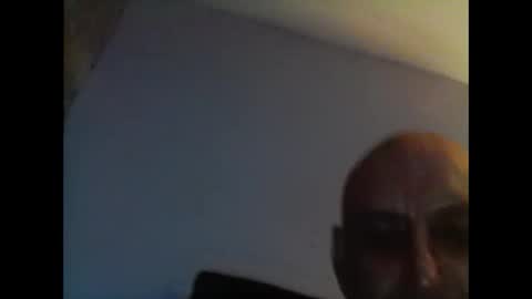 Snapshot of massivecock1980604187 chatting on 01/31/25, 04:17 massivecock1980604187 online show from 01/31/25, 04:17