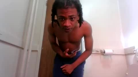 Snapshot of massivemalik chatting on 12/30/24, 04:51 massivemalik online show from 12/30/24, 04:51