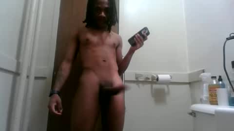 Snapshot of massivemalik chatting on 01/27/25, 07:03 massivemalik online show from 01/27/25, 07:03