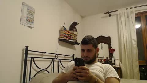 Snapshot of massu1994 chatting on 02/04/25, 05:45 Massu94 online show from 02/04/25, 05:45