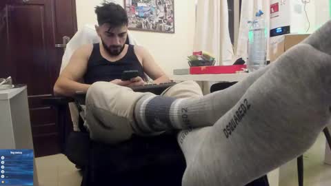 Snapshot of master9four chatting on 02/25/25, 05:58 Matthew online show from 02/25/25, 05:58