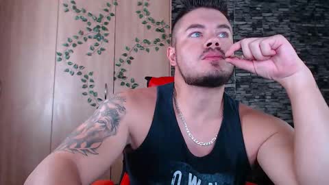 Snapshot of master__blue__eye chatting on 02/04/26, 07:03 Master Blue Eye online show from 02/04/26, 07:03