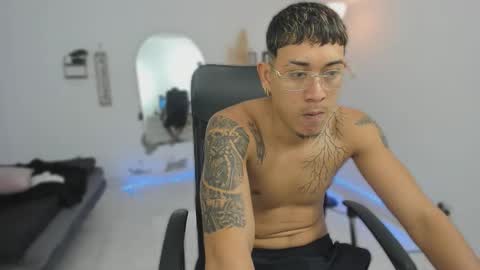 master_control777 online show from 01/18/26, 10:24