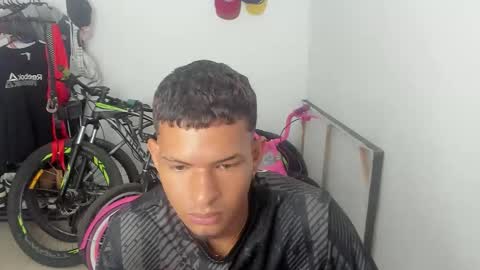 Snapshot of master_cream1 chatting on 04/21/26, 05:58 master_cream1 online show from 04/21/26, 05:58