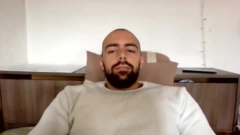 Snapshot of master_david_23 chatting on 10/22/25, 06:02 master_david_23 online show from 10/22/25, 06:02