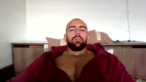 Snapshot of master_david_23 chatting on 10/24/25, 07:05 master_david_23 online show from 10/24/25, 07:05