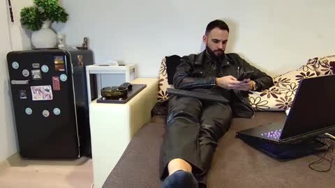 SIR online show from 01/06/25, 05:49