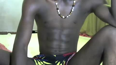 Snapshot of master_stallionbbc chatting on 01/21/25, 01:32 master_stallionbbc online show from 01/21/25, 01:32