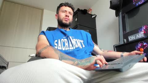 steven  online show from 03/10/25, 09:07