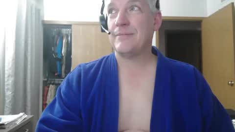 Snapshot of master_thorn chatting on 12/29/24, 02:38 Master Thorn online show from 12/29/24, 02:38