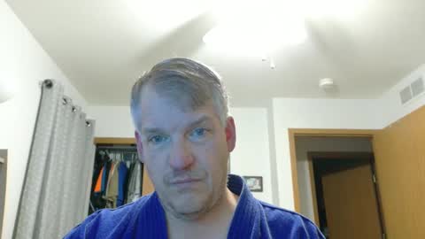 Snapshot of master_thorn chatting on 03/01/25, 04:15 Master Thorn online show from 03/01/25, 04:15