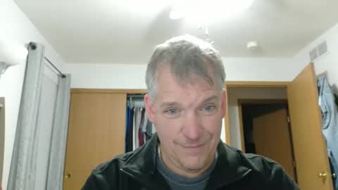 Snapshot of master_thorn chatting on 11/15/25, 03:48 Master Thorn online show from 11/15/25, 03:48