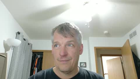 Snapshot of master_thorn chatting on 04/12/26, 03:11 Master Thorn online show from 04/12/26, 03:11