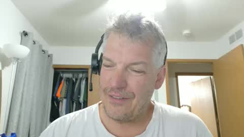 Snapshot of master_thorn chatting on 05/27/26, 02:30 Master Thorn online show from 05/27/26, 02:30