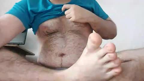 Snapshot of masterdom995 chatting on 12/15/25, 07:56 MasterClass online show from 12/15/25, 07:56