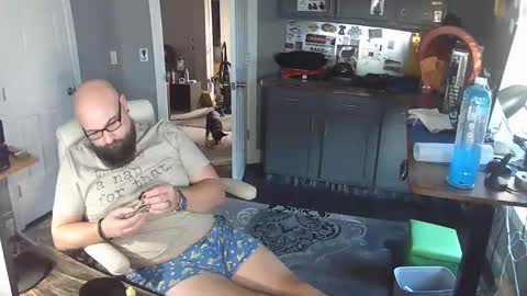 Snapshot of masterdurt chatting on 02/08/25, 11:55 The Big Duurty online show from 02/08/25, 11:55