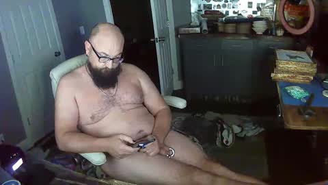 Snapshot of masterdurt chatting on 12/04/25, 10:57 The Big Duurty online show from 12/04/25, 10:57