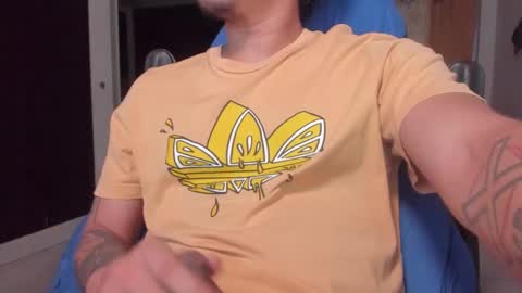 Snapshot of masterjuanc chatting on 11/23/25, 10:31 Juan Independent Model online show from 11/23/25, 10:31