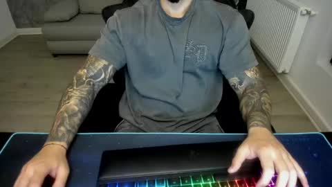 masterkingmuscle online show from 01/28/25, 10:34