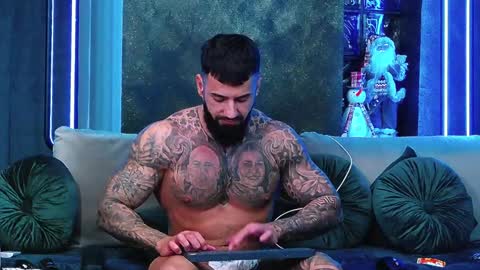 masterkingofmuscle online show from 12/05/24, 03:06