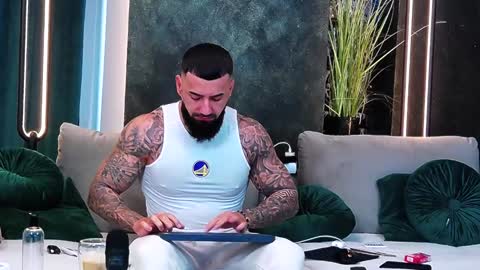 masterkingofmuscle online show from 01/21/25, 06:54