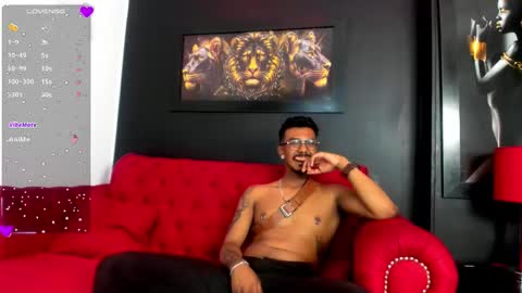 Snapshot of mastermax_ chatting on 12/04/25, 02:04 - - online show from 12/04/25, 02:04