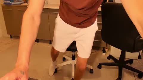 Silly Rabbit  online show from 12/15/25, 09:24