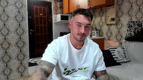 Jon online show from 09/26/25, 08:02