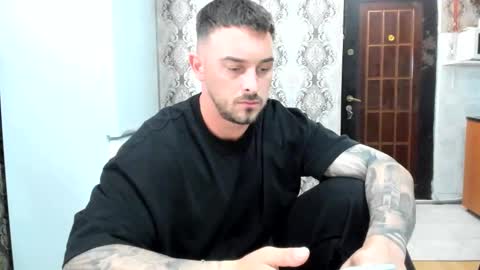 Snapshot of mastermusclejon chatting on 05/20/26, 08:15 Jon online show from 05/20/26, 08:15